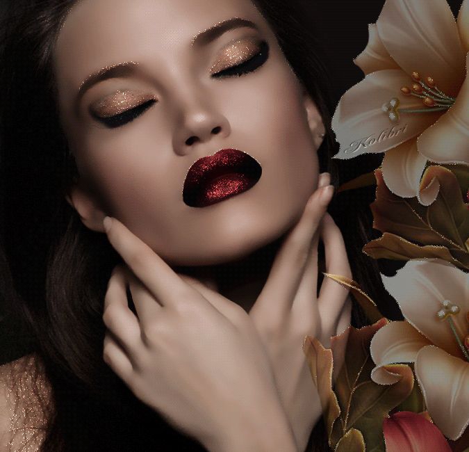 Gif лицо девушки